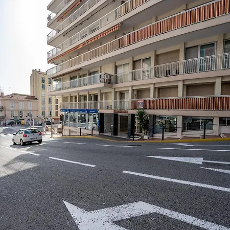 Louis Blanc Studio Apartment Cannes